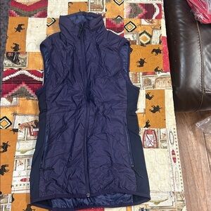 Women’s Icebreaker merinoloft vest